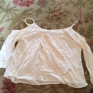 3/4 length detailed shirt